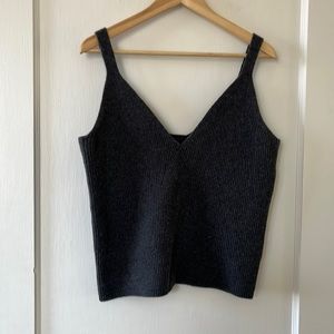 Cashmere sweater tank